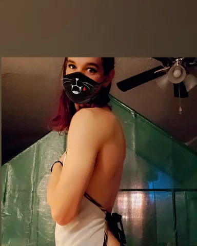 Photo of model @kinky_lexi