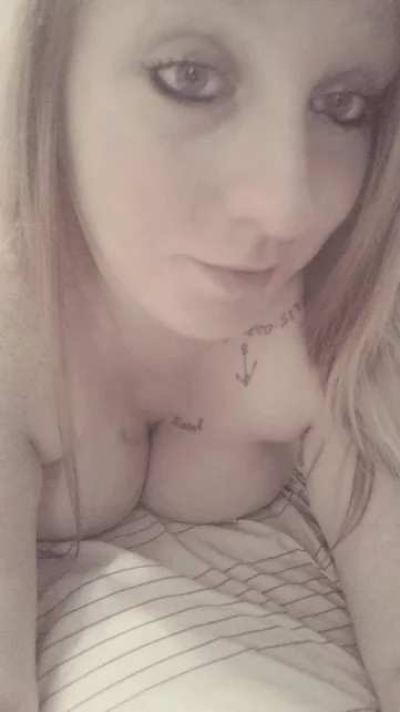 Photo of model @kinkybaybay