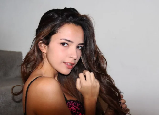 Photo of model @kiranahiak
