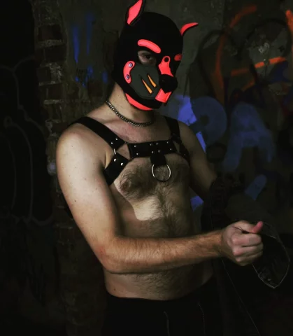 Photo of model @kirsthepup