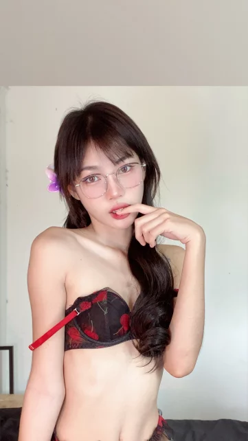 Photo of model @kissmesofia