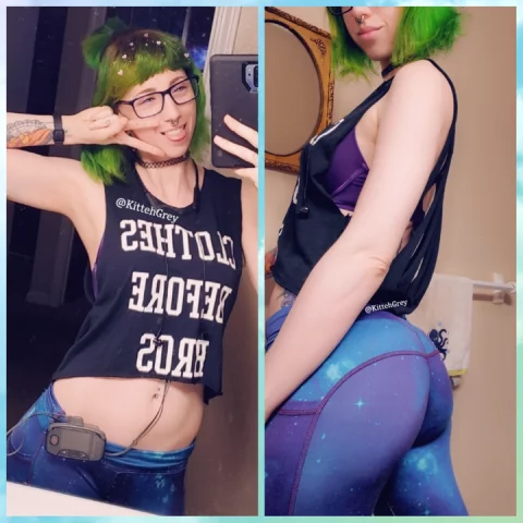 Photo of model @kittehgreyfree