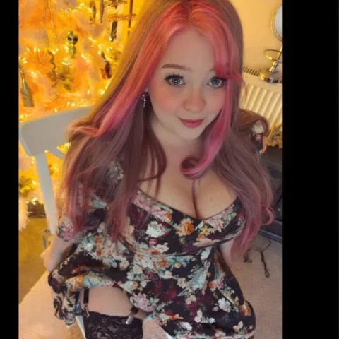Photo of model @kittybonbon1