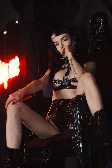 Photo of model @kittykass-free
