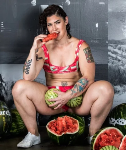 Photo of model @kortneyolsonfree