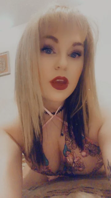 Photo of model @ladycinder