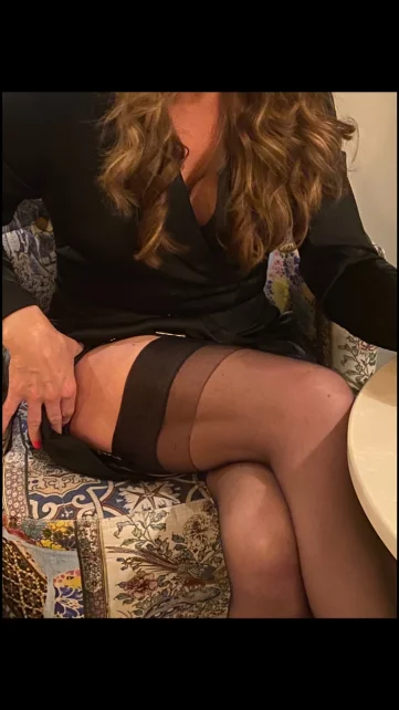Photo of model @ladynylons