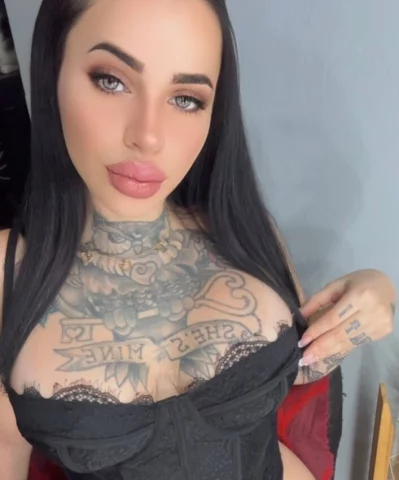 Photo of model @latinnmodel