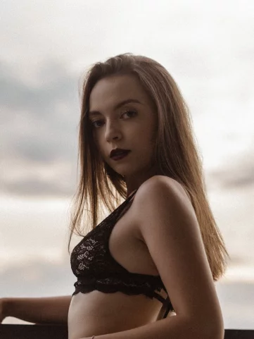 Photo of model @ledanaja_free