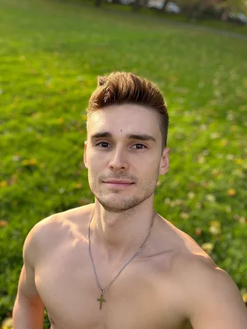 Photo of model @liamarnoldsxxfree
