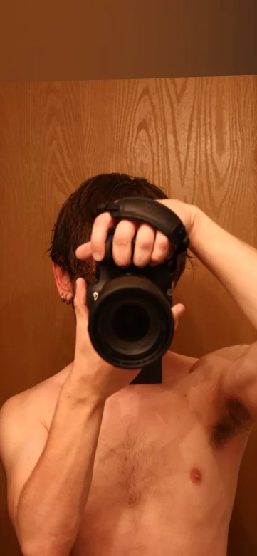 Photo of model @liamhasfun