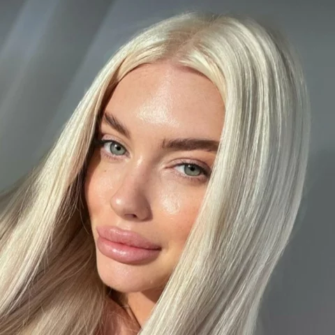 Photo of model @lianablondy