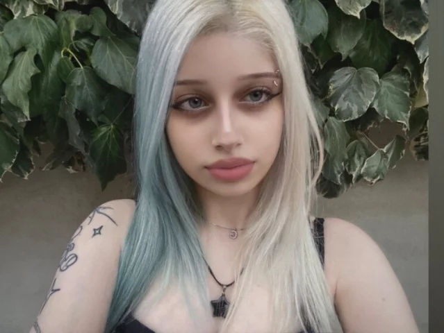 Photo of model @lilbloody