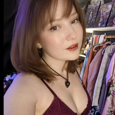 Photo of model @lilithmae