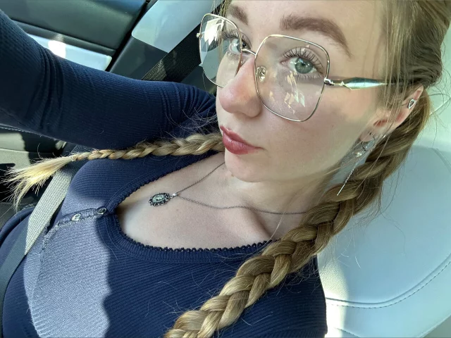 Photo of model @lillyellexo