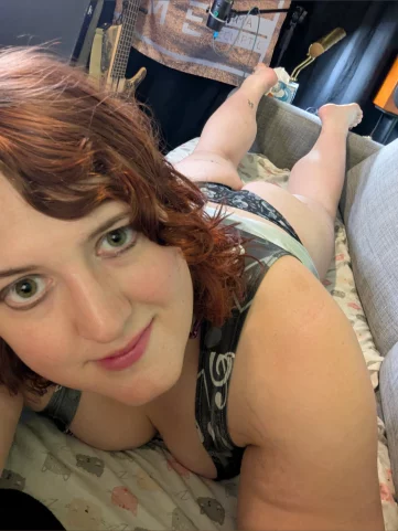 Photo of model @lillylustcious
