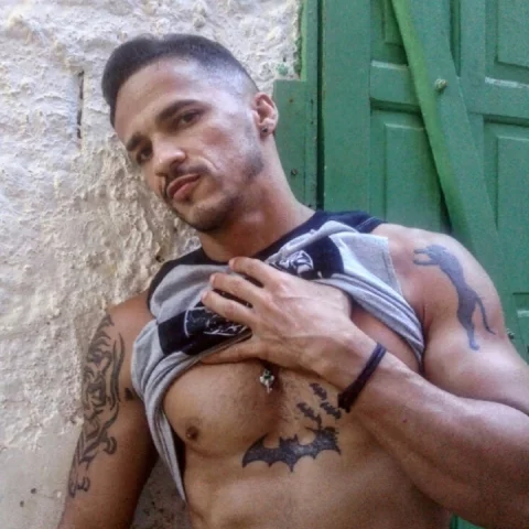 Photo of model @lindoveny