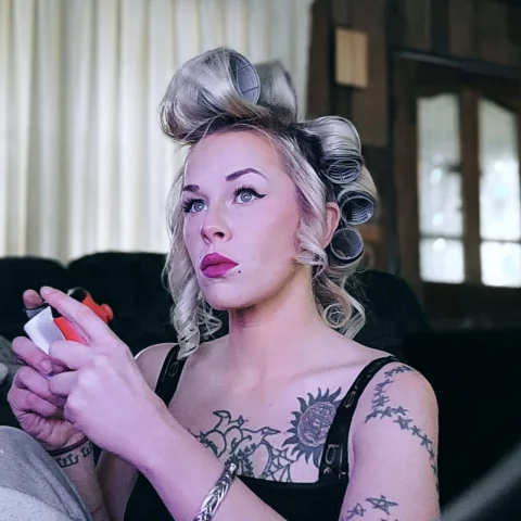 Photo of model @littlelunavalentine