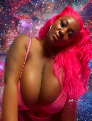 Photo of model @londynnvega