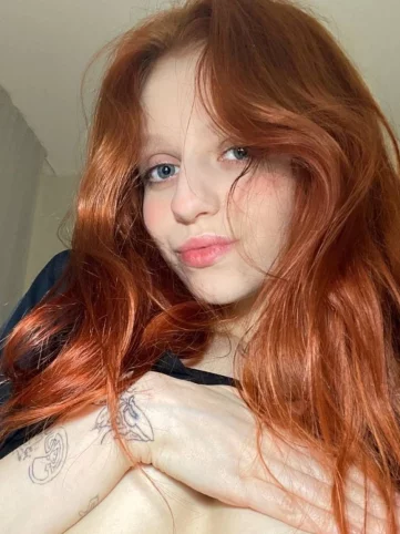 Photo of model @louiseginger