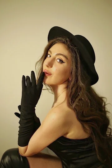 Photo of model @loveirina