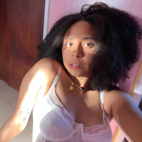 Photo of model @lovelucia5