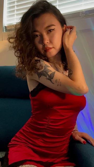Photo of model @lu_blu