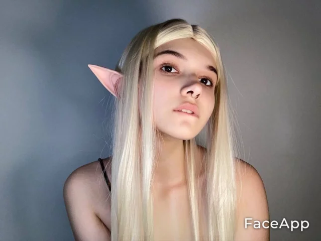 Photo of model @lulu_elfie