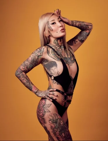 Photo of model @lunarmimsy