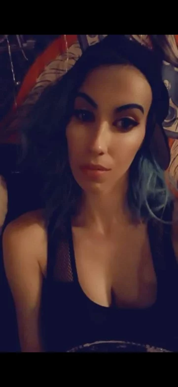 Photo of model @luxrae420