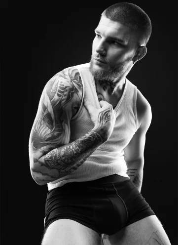Photo of model @macdaddylaw