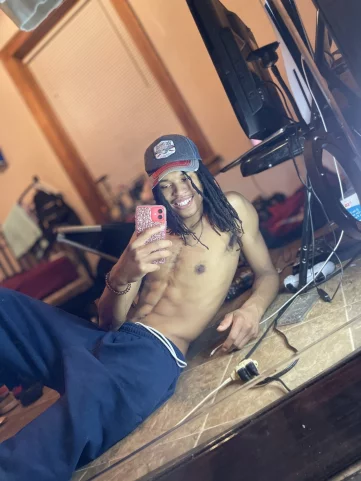 Photo of model @makeyosoulsmurk