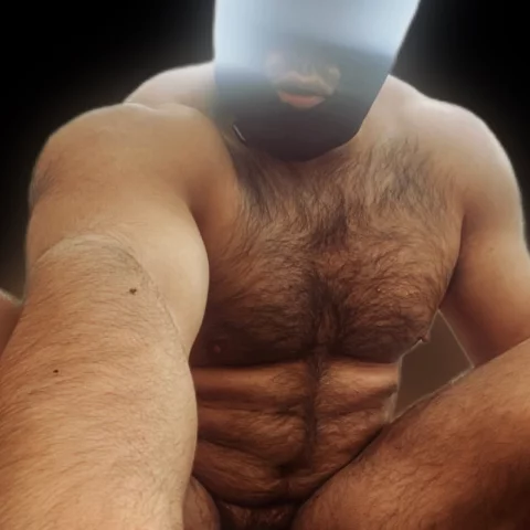 Photo of model @maskedhairywolf