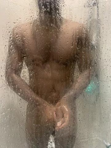 Photo of model @maxellis22