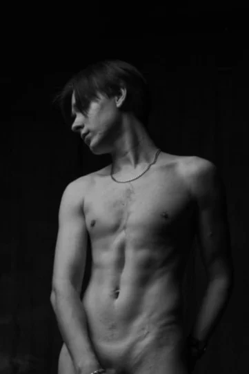 Photo of model @maximumhot