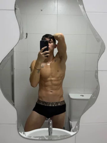 Photo of model @maxnastyi