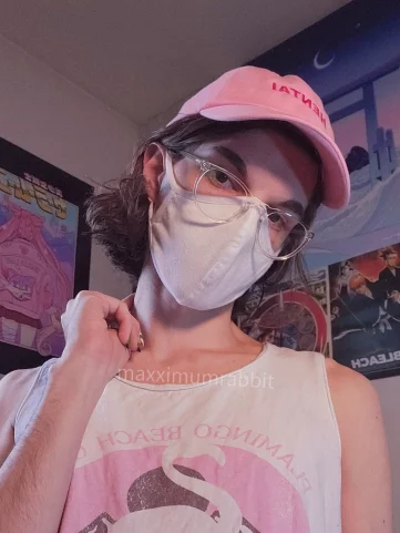 Photo of model @maxximumrabbit