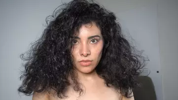 Photo of model @mayamorena
