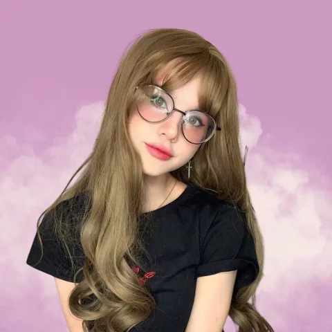 Photo of model @meowmiax