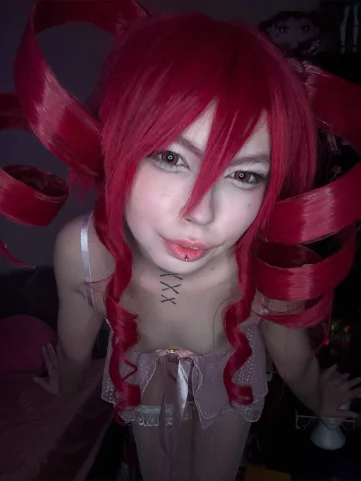 Photo of model @meshinui