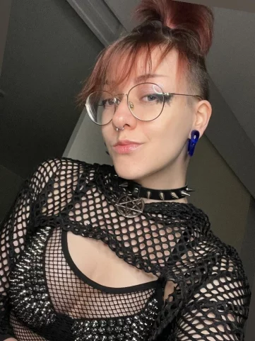 Photo of model @metalprincess_free