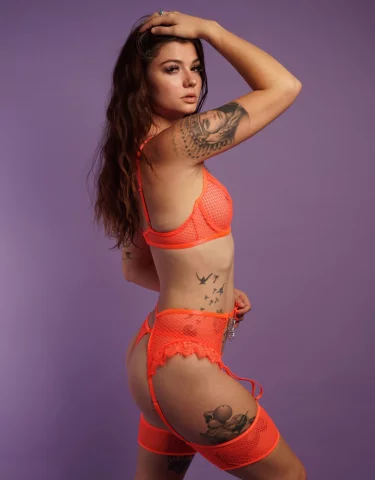Photo of model @michellerenee