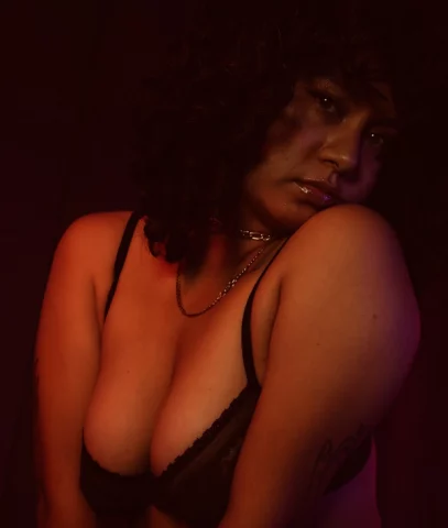 Photo of model @miindmischief