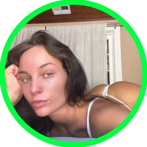 Photo of model @minikikixo