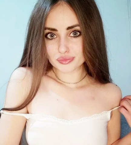 Photo of model @miracleleah_free