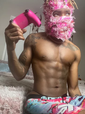 Photo of model @misfittboys