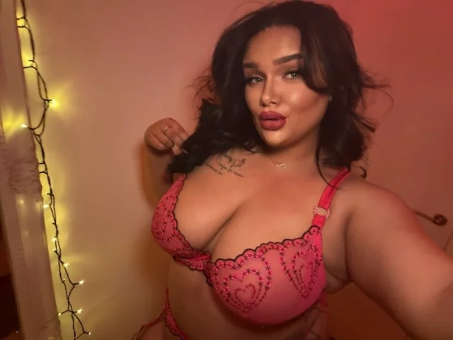 Photo of model @misslivvukkfree