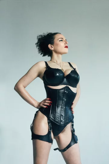 Photo of model @mistressblunt