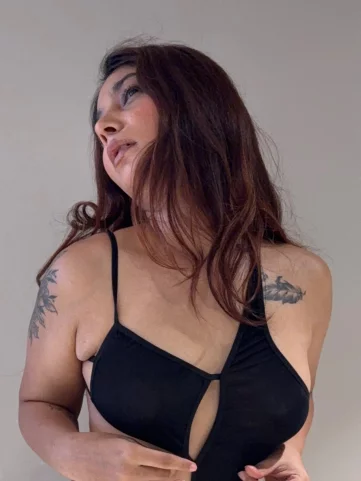 Photo of model @moodygirl696