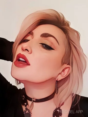 Photo of model @moonroseflor